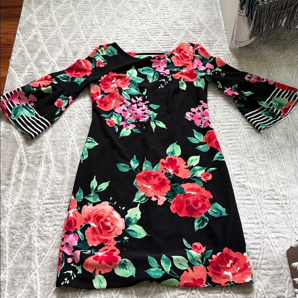 Jessica Howard Black Floral Long Sleeve Dress